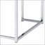 Table basse en chêne naturel et chrome avec base en métal, parfaite pour les salons modernes et élégants