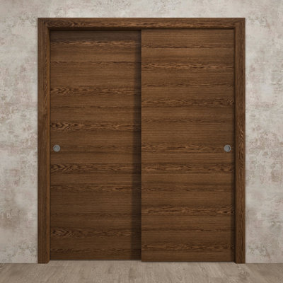 Portes coulissantes de placard à double battant 48 x 96 pouces Ego 5000 Rails en chêne cognac Ensemble de quincaillerie Portes de placard de chambre en bois massif