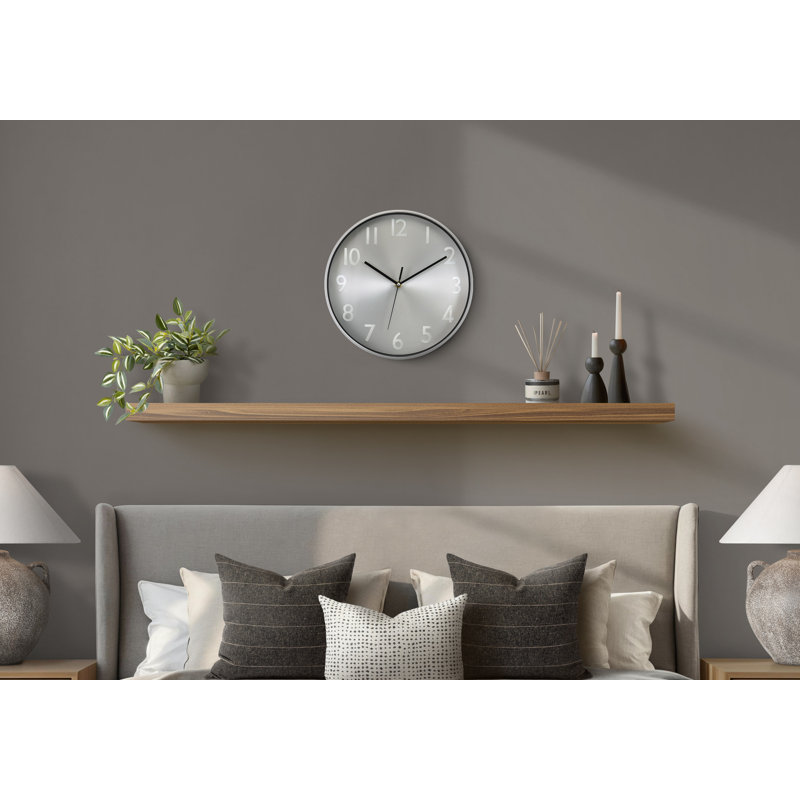 Horloge, horloge murale ronde 12 po, cadran argenté, cadre argenté, contemporain, moderne, Argent