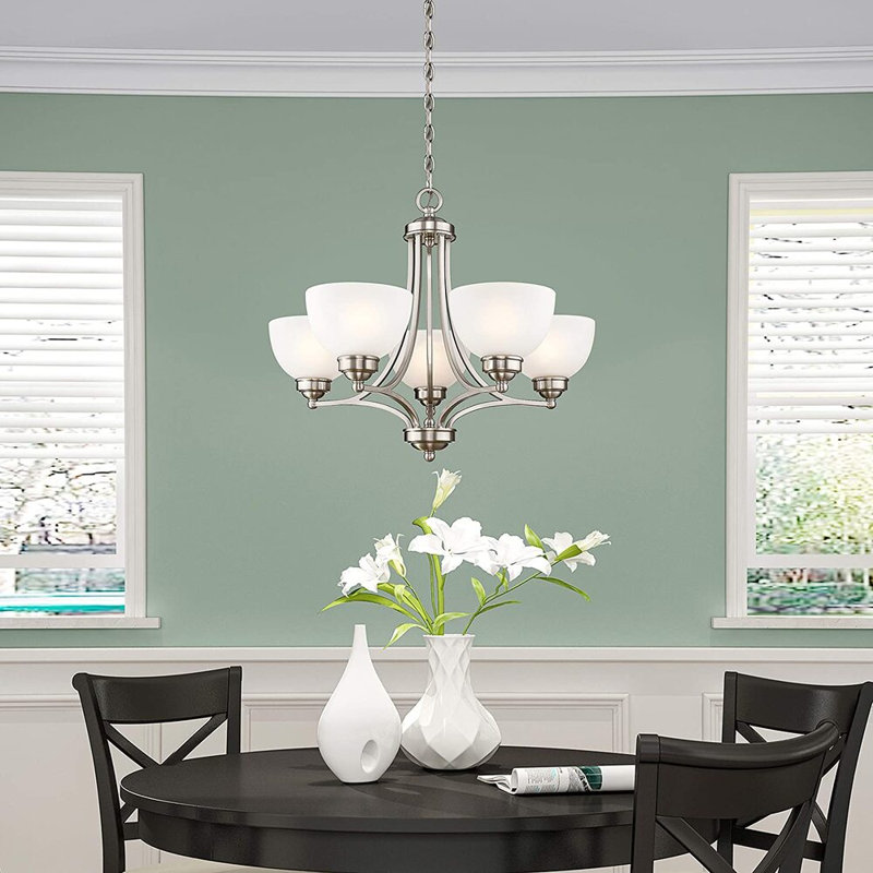Lustre classique à 5 lumières avec abat-jour
