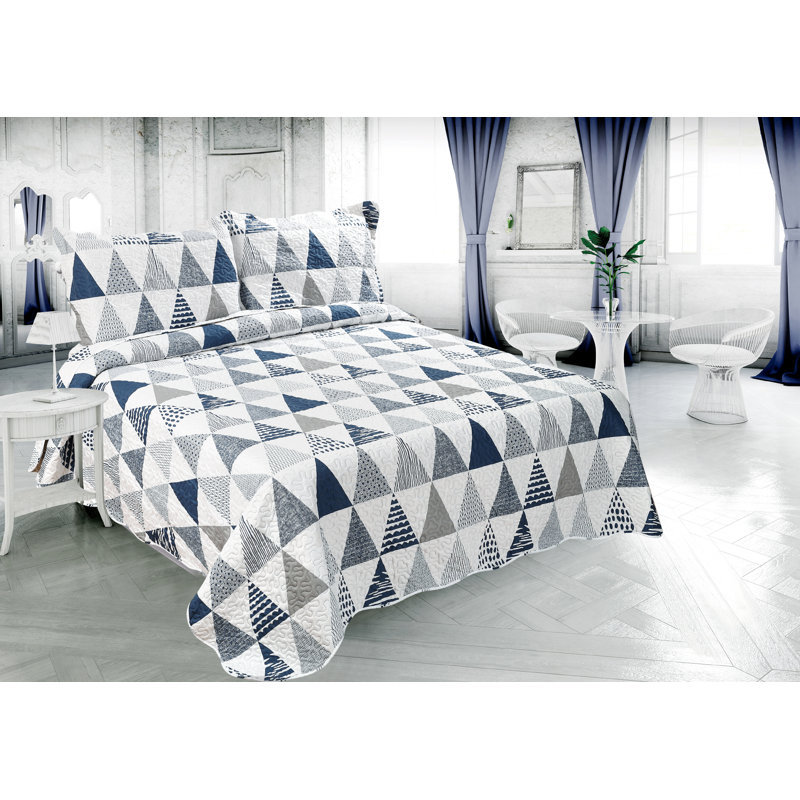 Marina Decoration Home Bedroom Pinsonic Bedding Coverlet Bedspread Ultra Soft 3 Piece Summer Embossed Printed Quilt Set with 2 Embossed Shams, Modern Geometric Triangle Pattern King Size