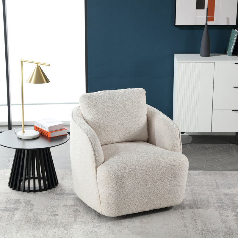 Fauteuil demi-tonneau pivotant de 30,3 po Jebril, Bouclé ivoire