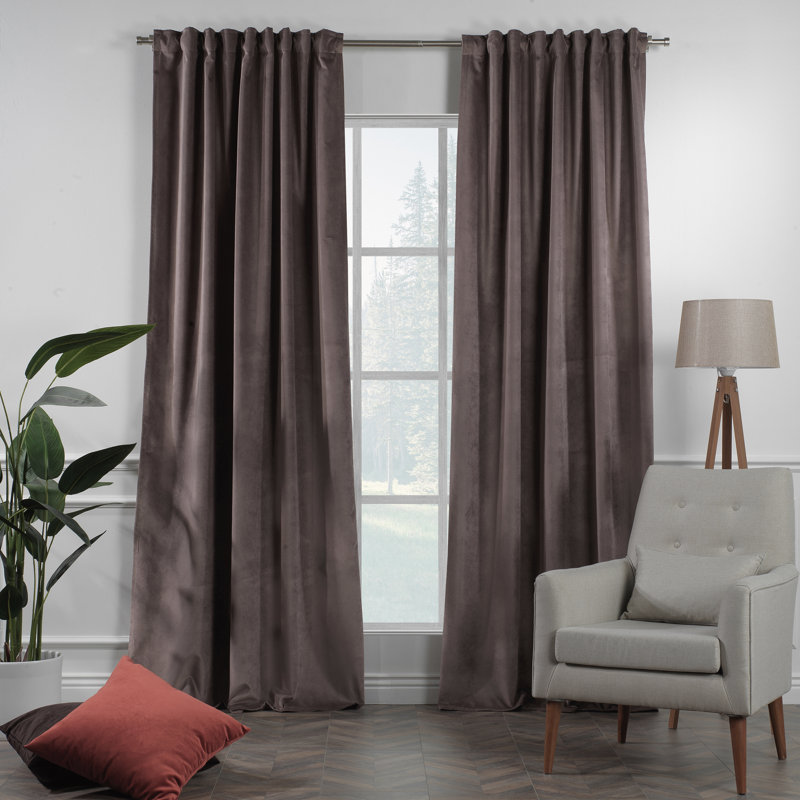 Decorative Double Panel in Matt, Extra Wide X Extra Long, L 52 po x L 120 po, 24 Foie