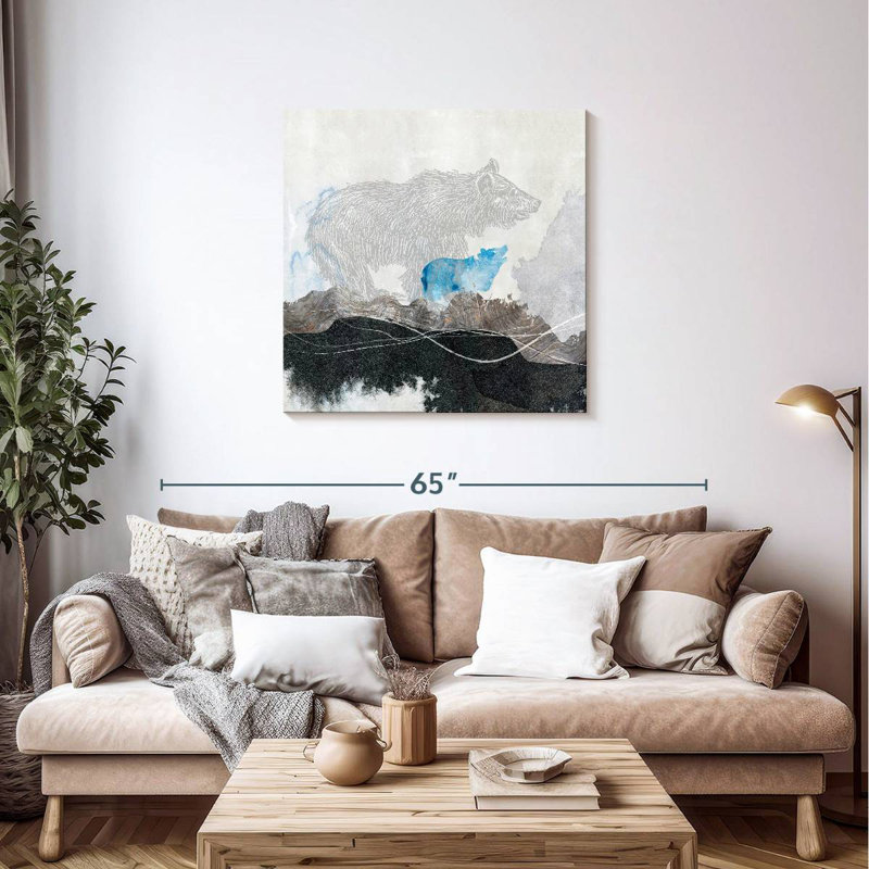 Crowle Grizzly Bear, 36" H x 36" W