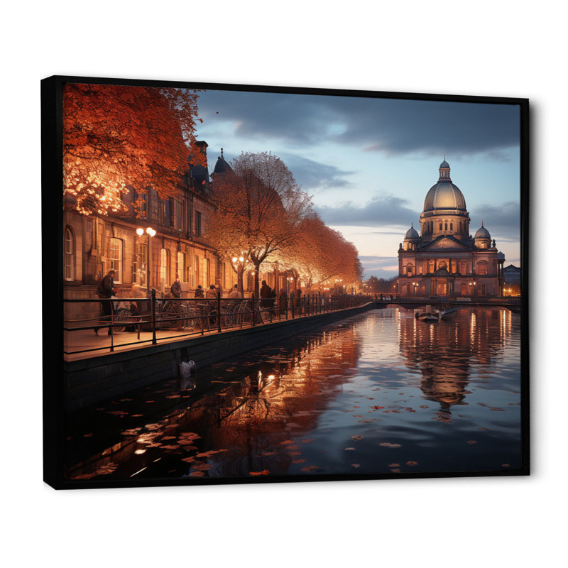 «Dublin Beautiful Cityscape Photo I», reproduction sur toile, Cadre flottant noir, H 24 po x l 32 po x P 1 po