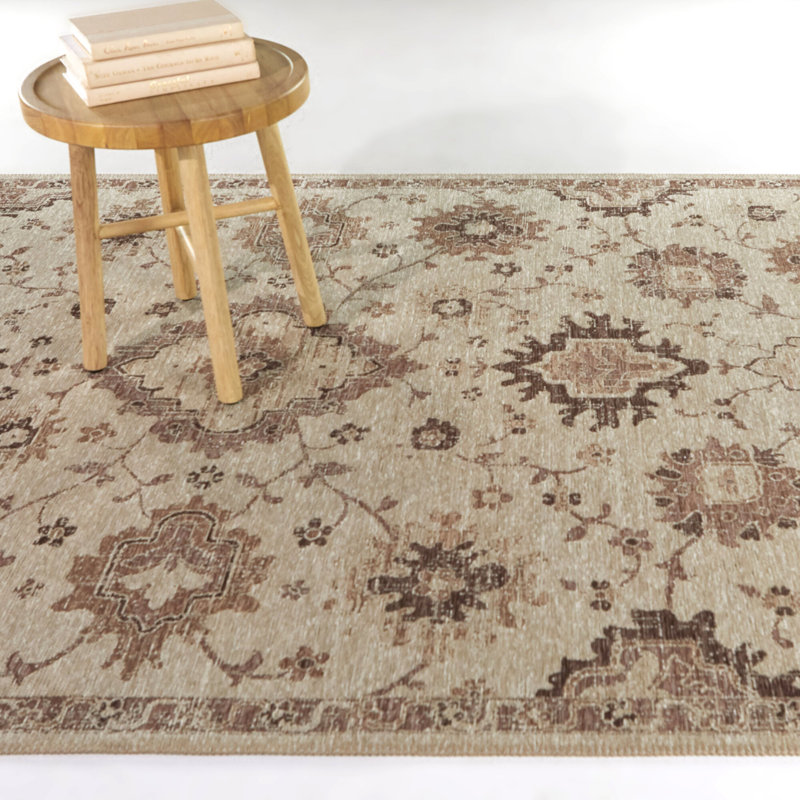 Tapis médaillon oriental en cuivre Sarantis, Rectangle 7 pi 10 po x 10 pi