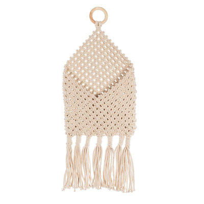 Enveloppe en coton avec pampille suspendue en macramé