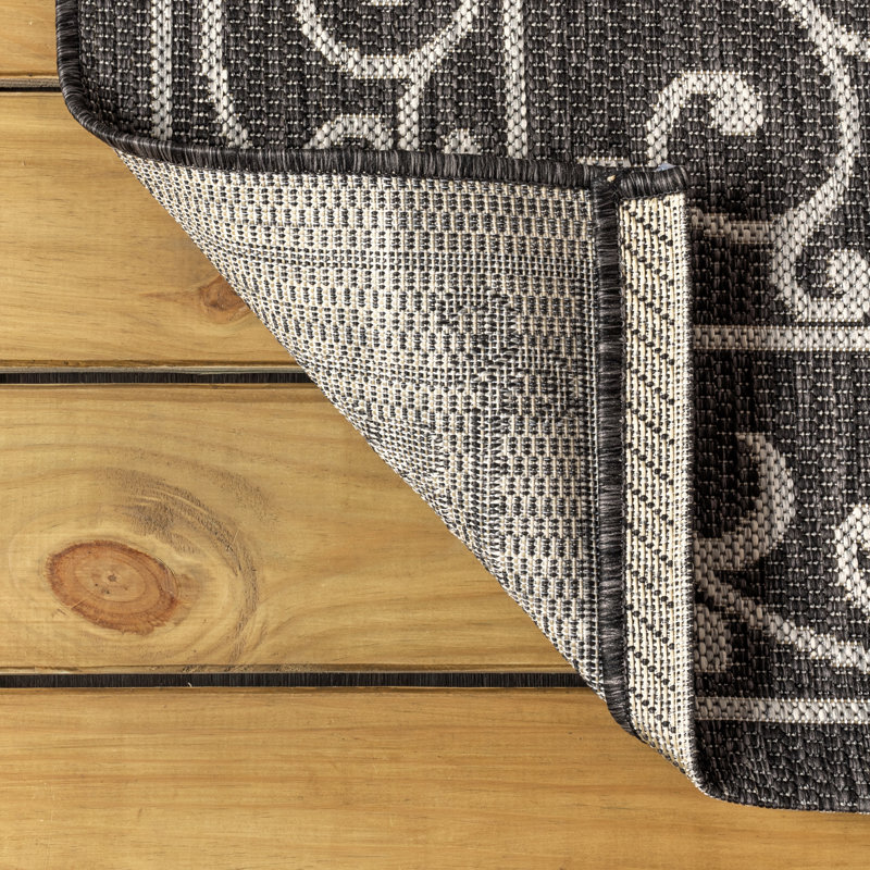 Tapis intérieur / extérieur noir / gris à tissage texturé Hagerman, Carré 6 pi 7 po