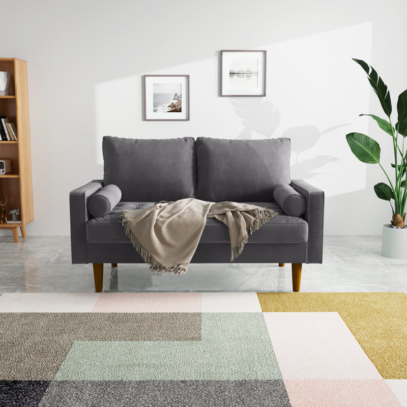 Canapé Masterson moderne, canapé en velours de 58 pouces pour le salon, coussins à ressorts, coussins modernes à assemblage facile avec coussin décoratif pour petits espaces