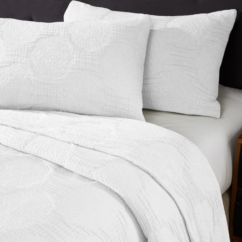 Tanta Cotton Medium Weight Textured Modern Circles Woven Coverlet, White, King Coverlet