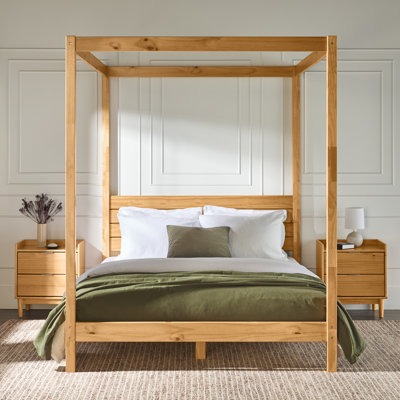 Hanhalyn Solid Wood Canopy Bed