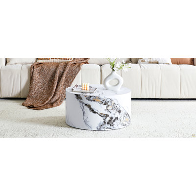 Table basse simple simple en MDF texturé blanc Marbletexture: 23,6 po de diamètre x 11,8 po de hauteur, style minimaliste moderne, parfait pour le salon, les appartements et la décoration intérieure. Pas besoin d'assemblage.
