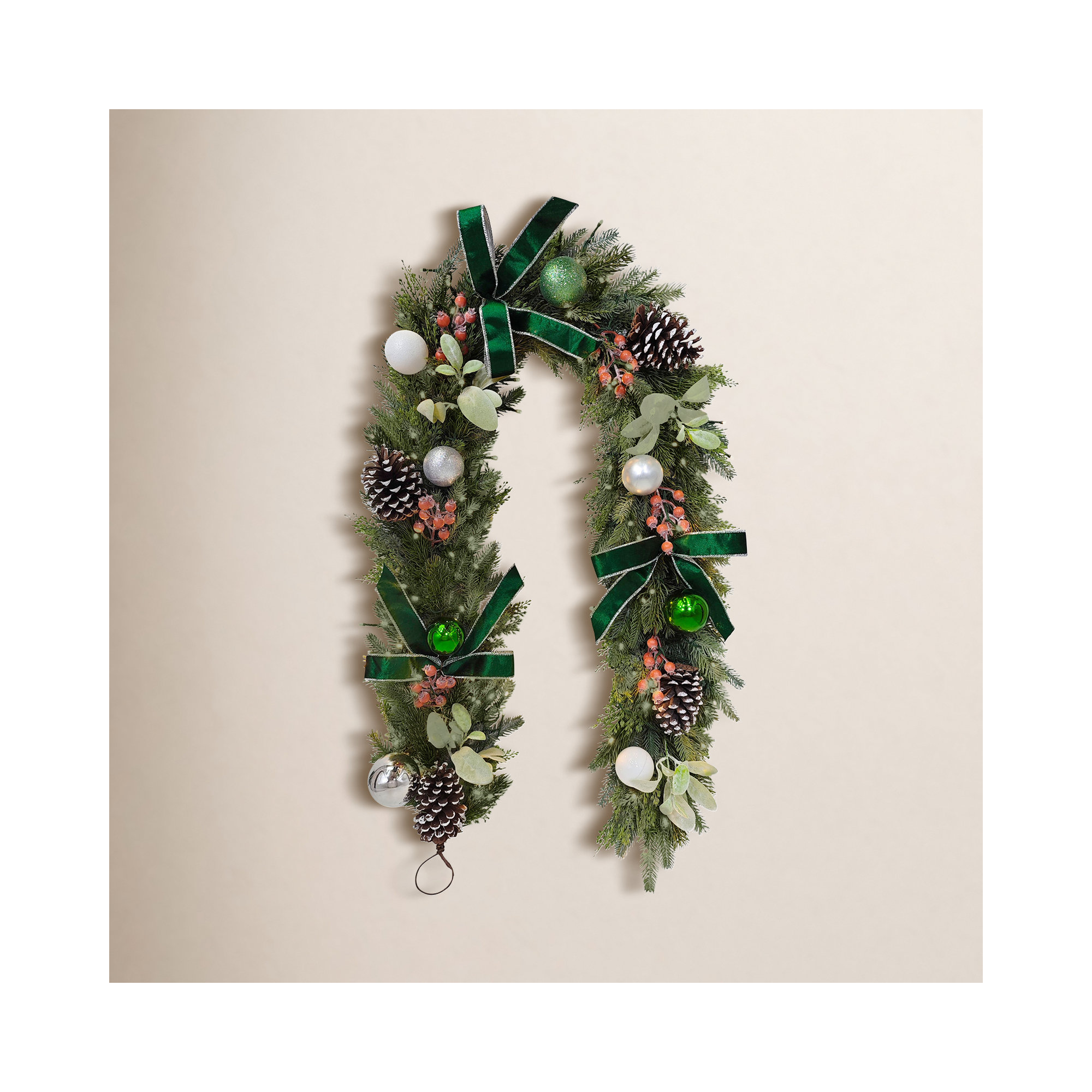 6 Feet by 10 Inches Pre-Lit Battery-Operated Adorned Garland