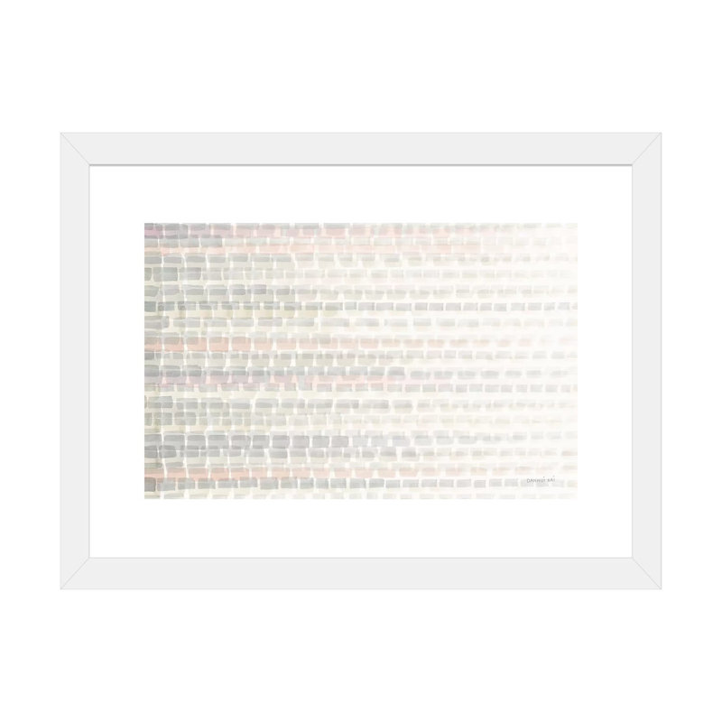 «Infinite» par Danhui Nai - impression d'art graphique, Blanc, H 24 po x l 32 po x P 1 po, Papier encadré blanc