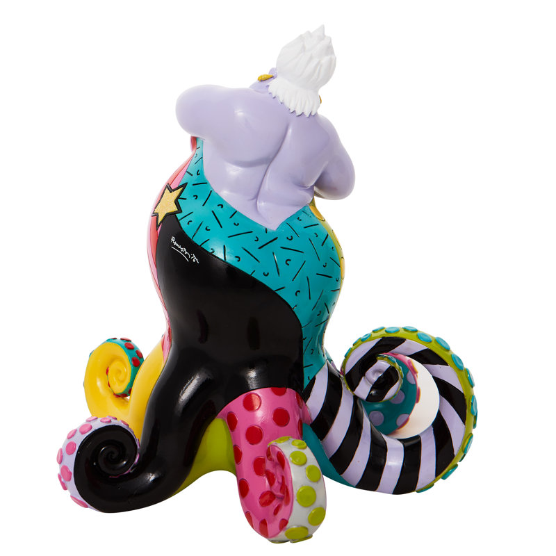 Figurines & Sculptures