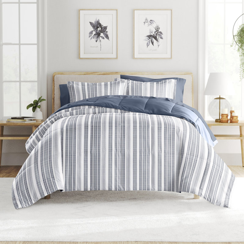 7 Piece Bedding Set - Comforter and Sheet Set, Édredon simple + 1 pièce supplémentaire, Motif floral marine