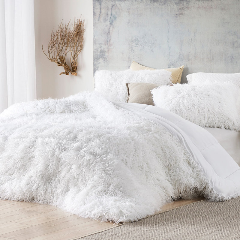 Bare Himalayan Yeti White Faux Fur Coma Inducer Oversized Comforter, Twin XL Comforter