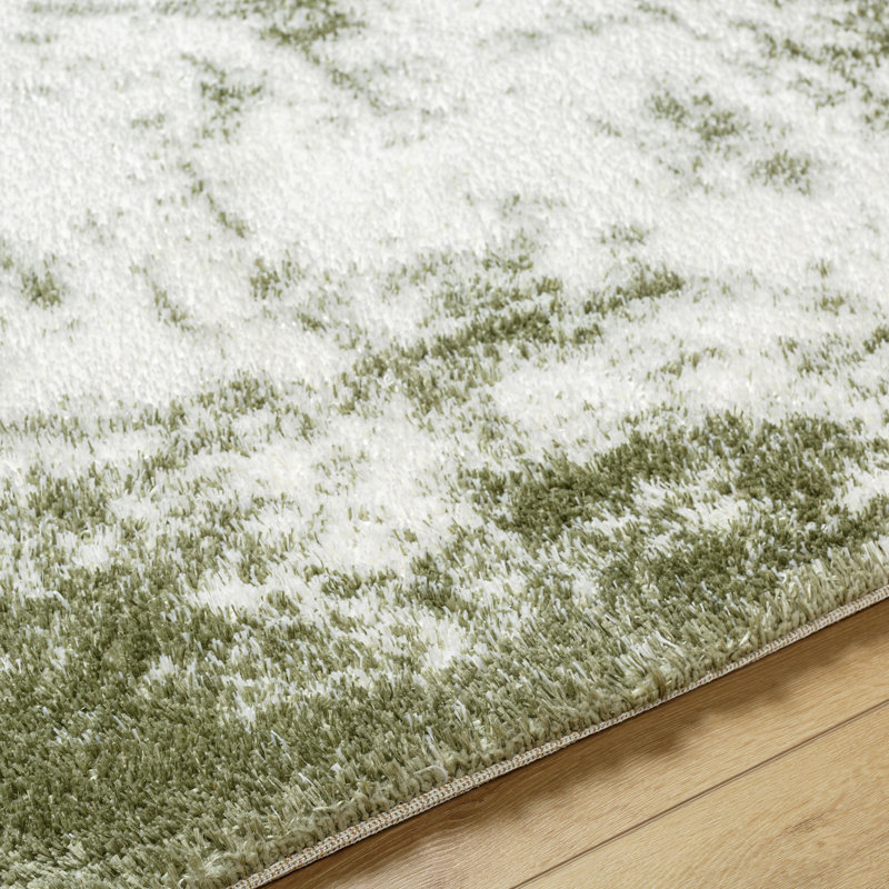 Bobbie-Lee Machine Woven Polyester Area Rug in Green/Ivory, Rectangle 6'7" x 9'