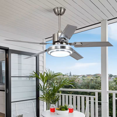 Modern And Simple Style Ceiling Fan With LED Light, 5 Blades Made Of Stainless Steel, Reverse/Forward Function To Meet The Needs Of All Seasons, Multiple Home Scenes Available