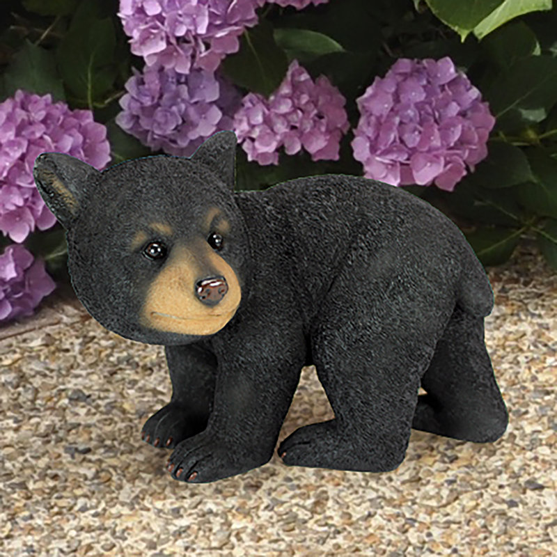 Ours statue azura-poly bear cub
