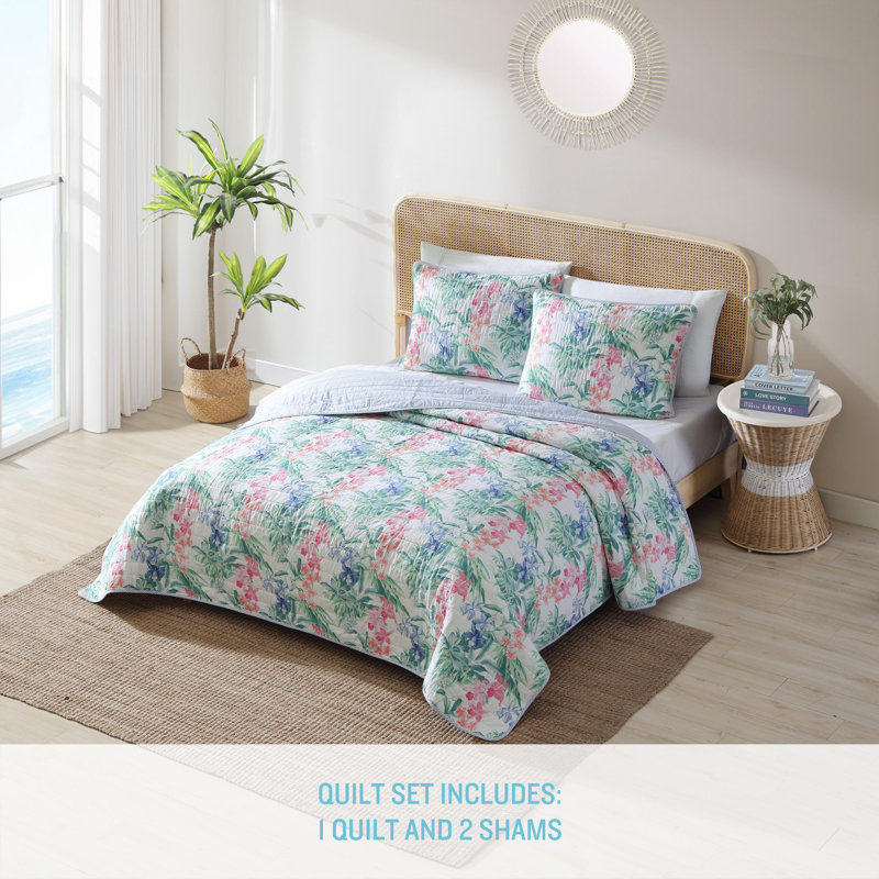 Island Orchid Quilt, White/Green/Pink, Queen Quilt + 2 Standard Shams