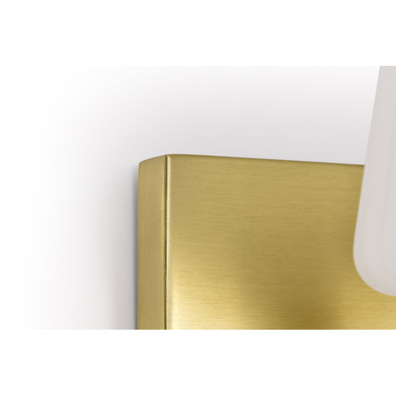 Coiffeuse Sroka - verre gravé à l'eau-forte, Laiton rétro, 24 po de largeur, Trois lumières