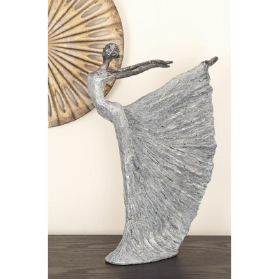 People Figurines & Sculptures