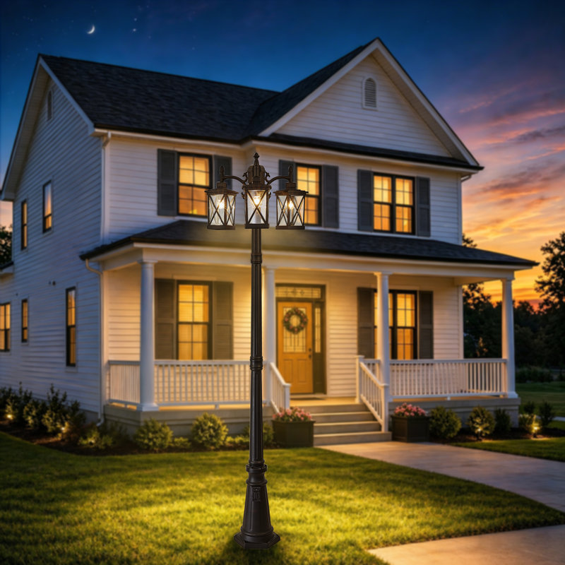 Full Post Light With Dusk To Dawn and Built-In Outlet 