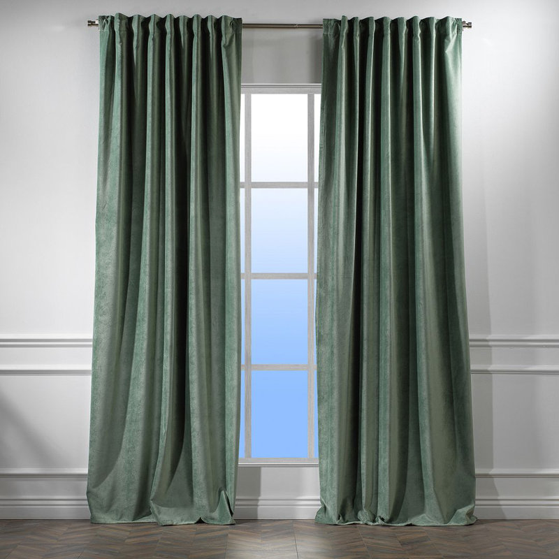 Panneau simple décoratif extra large en velours mat sur mesure, 36 XANADU, L 52 po x L 156 po