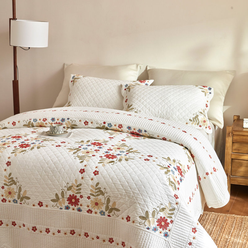 Ensemble de couvre-lit Classic Farmhouse, Queen Quilt + 2 Shams