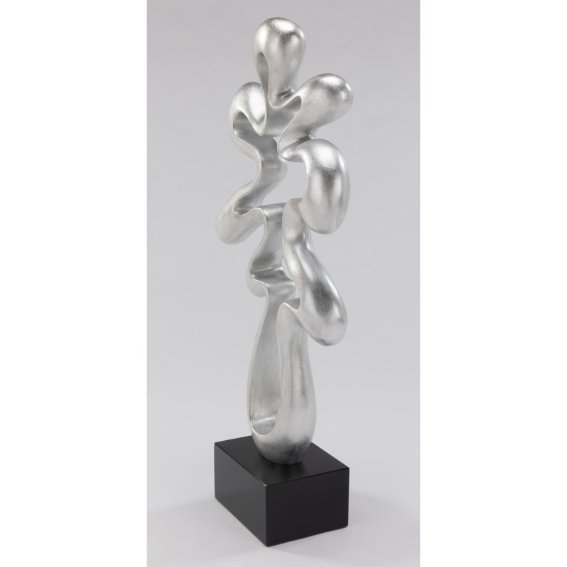 Figurines & Sculptures