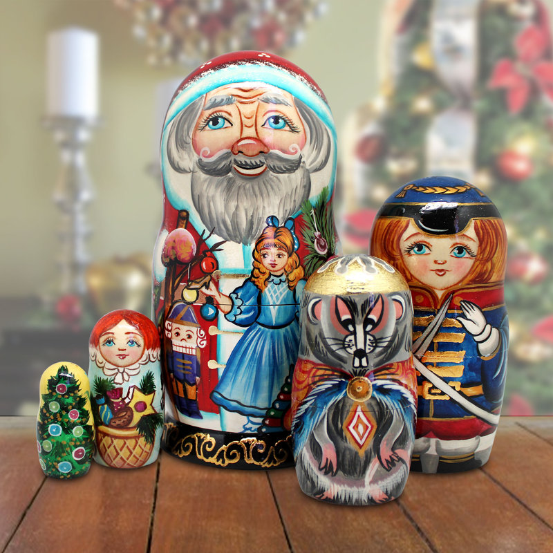 Clenton Figurines & Sculptures