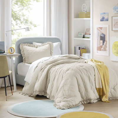 Phoebe Neutral Diamond Quilted Ruffle Edge 2-Piece Twin/Twin XL Comforter Set