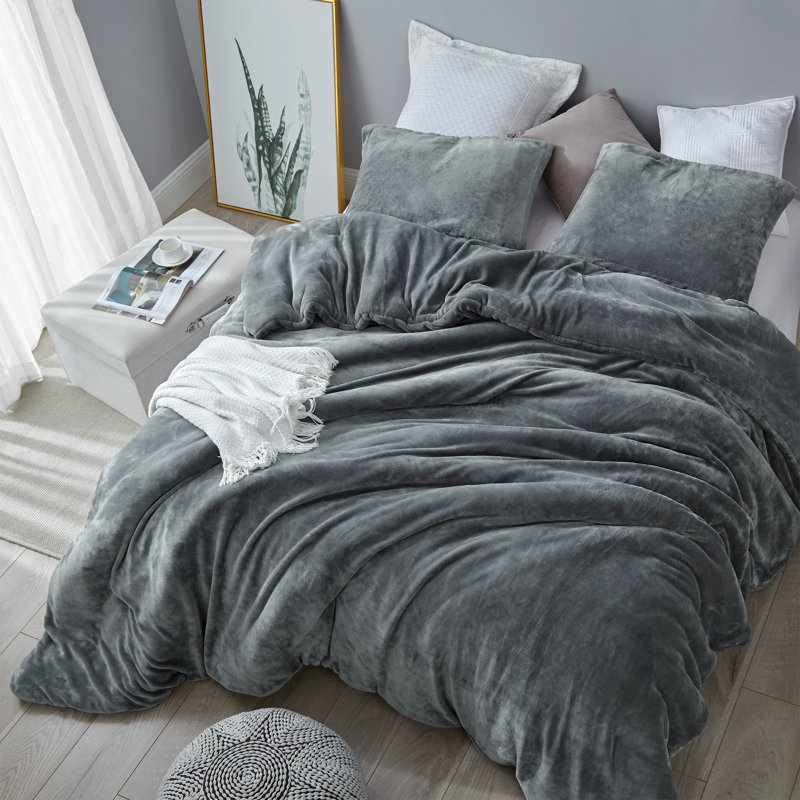 Original Plush Coma Inducer Steel Gray Oversized Comforter Set, King Comforter