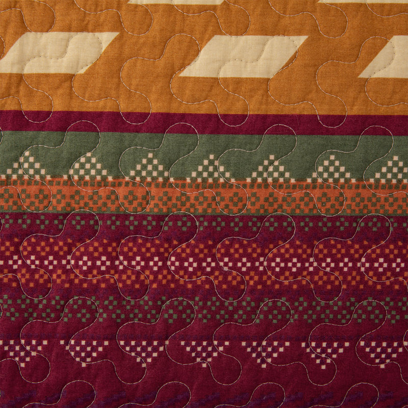 Solace Cotton Machine Woven Geometric Quilt, King Quilt + 2 Shams