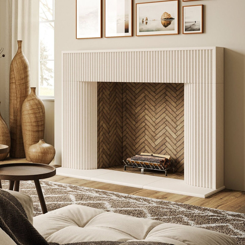 Encadrement de cheminée cannelé en pierre avec foyer standard, Gris, 8 po x 54 po x 74 po