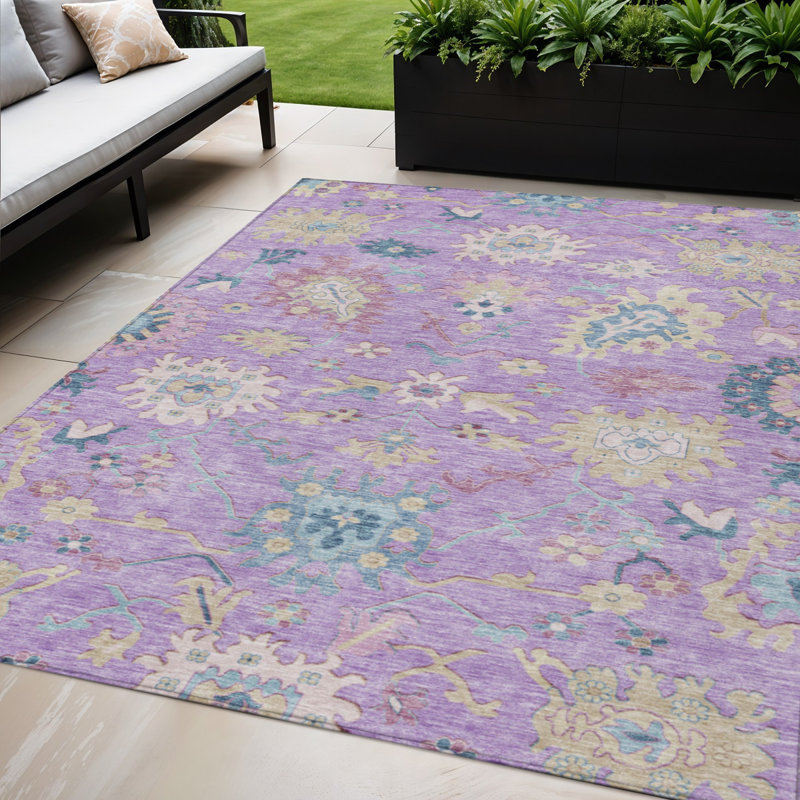 Tapis d'intérieur lavable à motif floral ivoire et bleu denim 5 pi x 8 pi