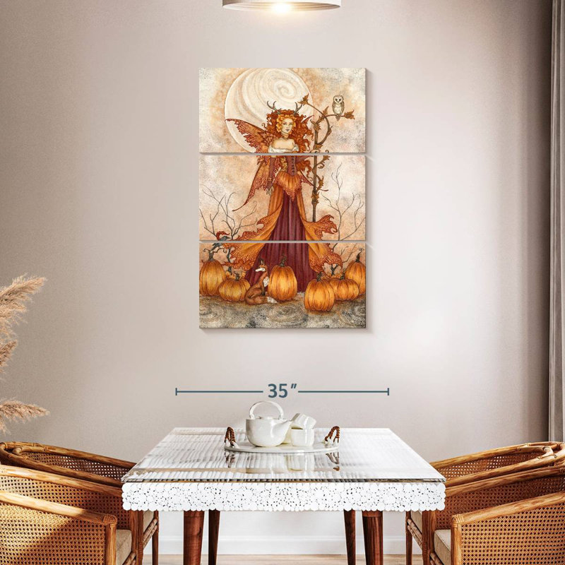 Kelan Pumpkin Queen, 45" H x 28" W