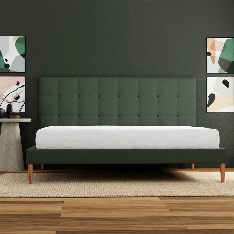 Matelas en mousse viscoélastique infusée de gel Essentials, 8", Très grand lit