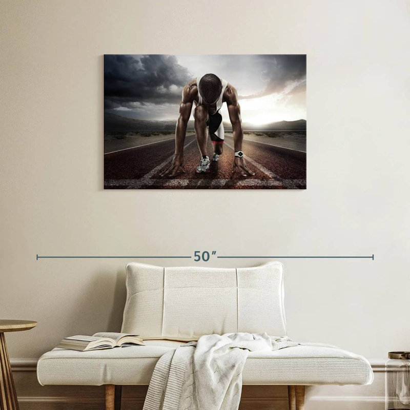 Sireci Track Sprinter, 24" H x 36" W
