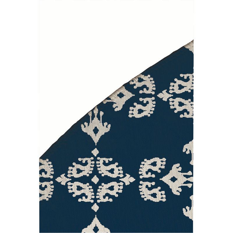 Cassia Area Rug, Round 5'