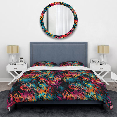 Captivating Neon Pattern I Abstract Duvet Cover
