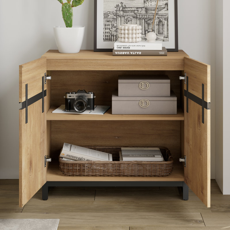 Crédence de rangement l 31,5 po Aadam, Chêne
