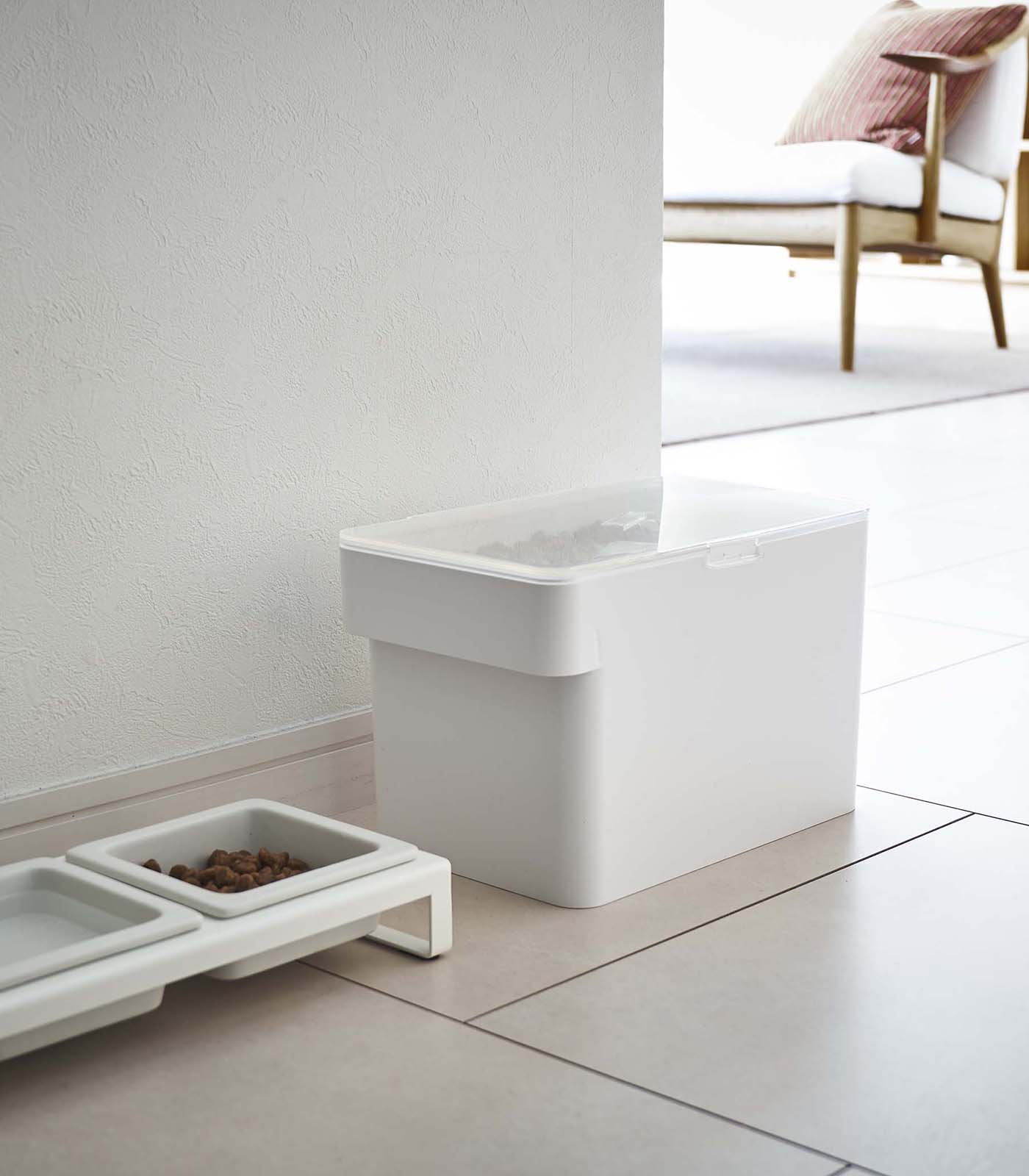Yamazaki Home Pet Food Container, White
