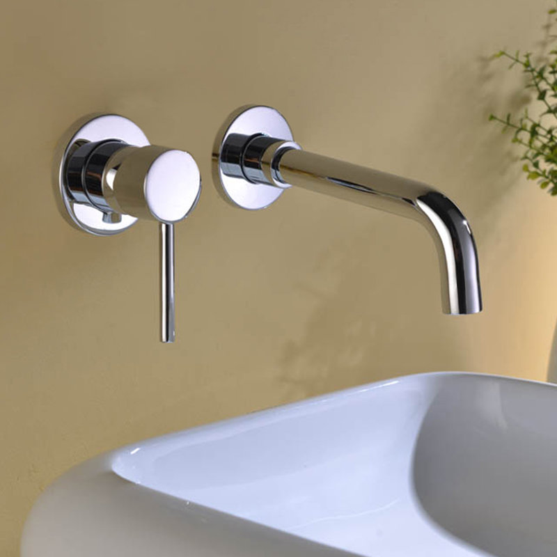 Robinet de salle de bains mural, Chrome