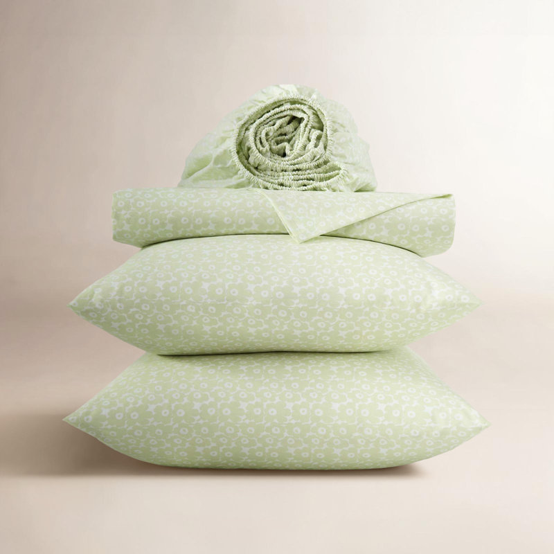 Marimekko Cotton Percale Lightweight Printed Sheet Set, Queen Sheet Set with 2 Standard Pillowcases, Pikkuinen Unikko Green