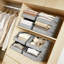 Organisateurs de placard et rangement, organisateur de tablette à 5 niveaux avec étiquettes hebdomadaires, bacs de rangement empilables avec structure en métal, bacs à cubes pliables, paniers pour enfants et adultes, gris-130082817