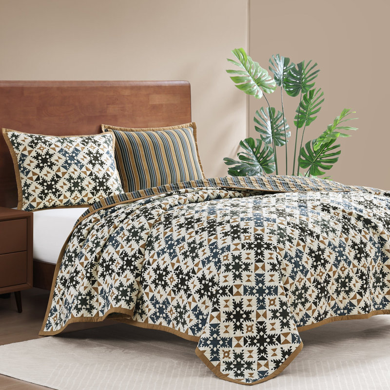 Mosaic Geometric Printed Patchwork Pattern Rustic Lodge Southwestern Boho Reversible Quilt Set
