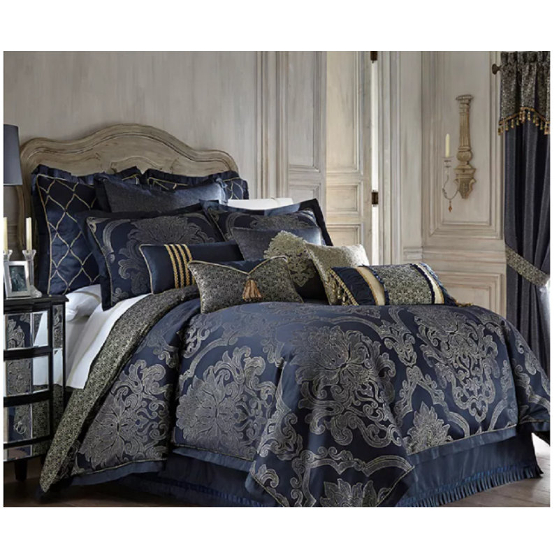Vaughn Microfiber Reversible Queen Comforter Set