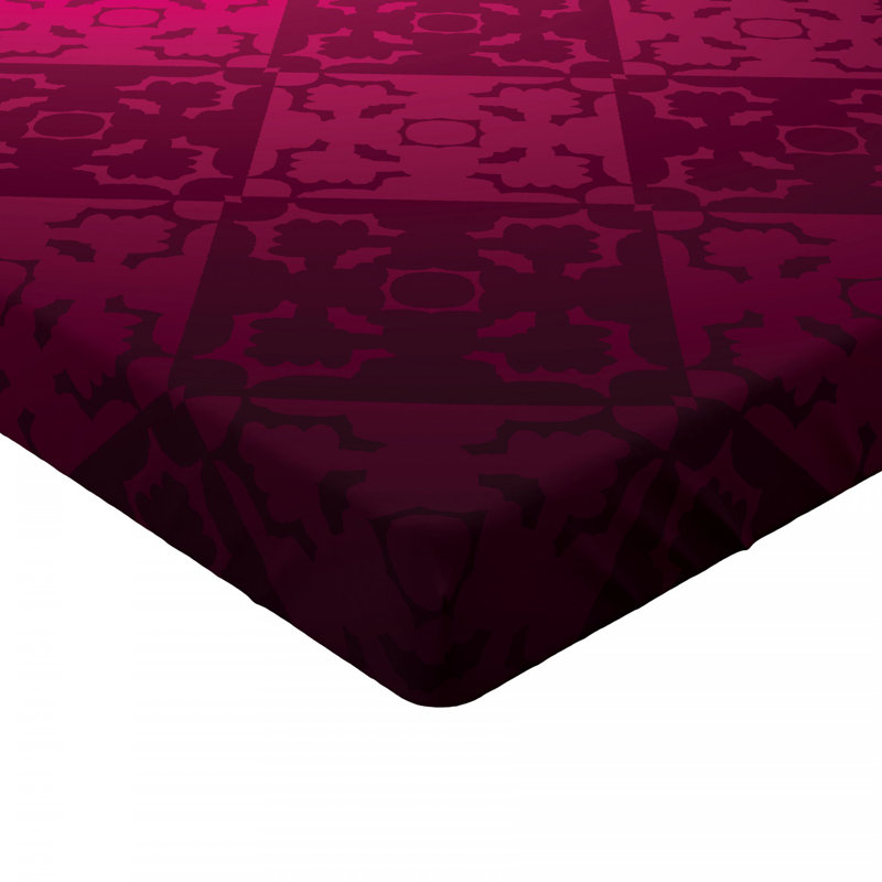 Microfiber Geometric Fitted Sheet, Queen Fitted Sheet